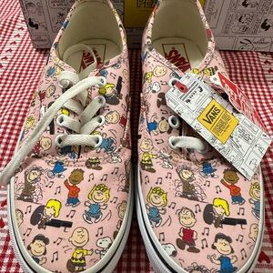 NWT VANS Snoopy and gang( Dance Party) Rare!